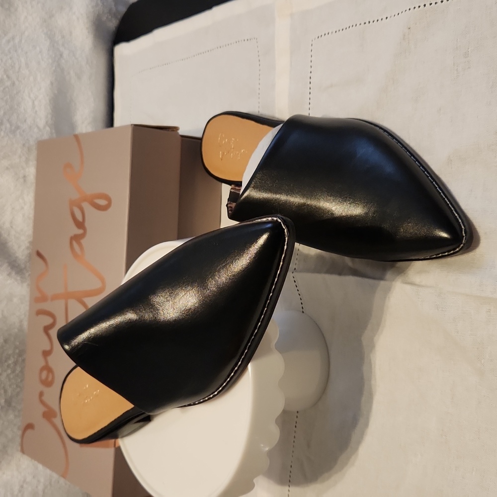 Crown Vintage Macaria 8½ M  8.5  Black Kazoar Leather Mule  Brand new in Box